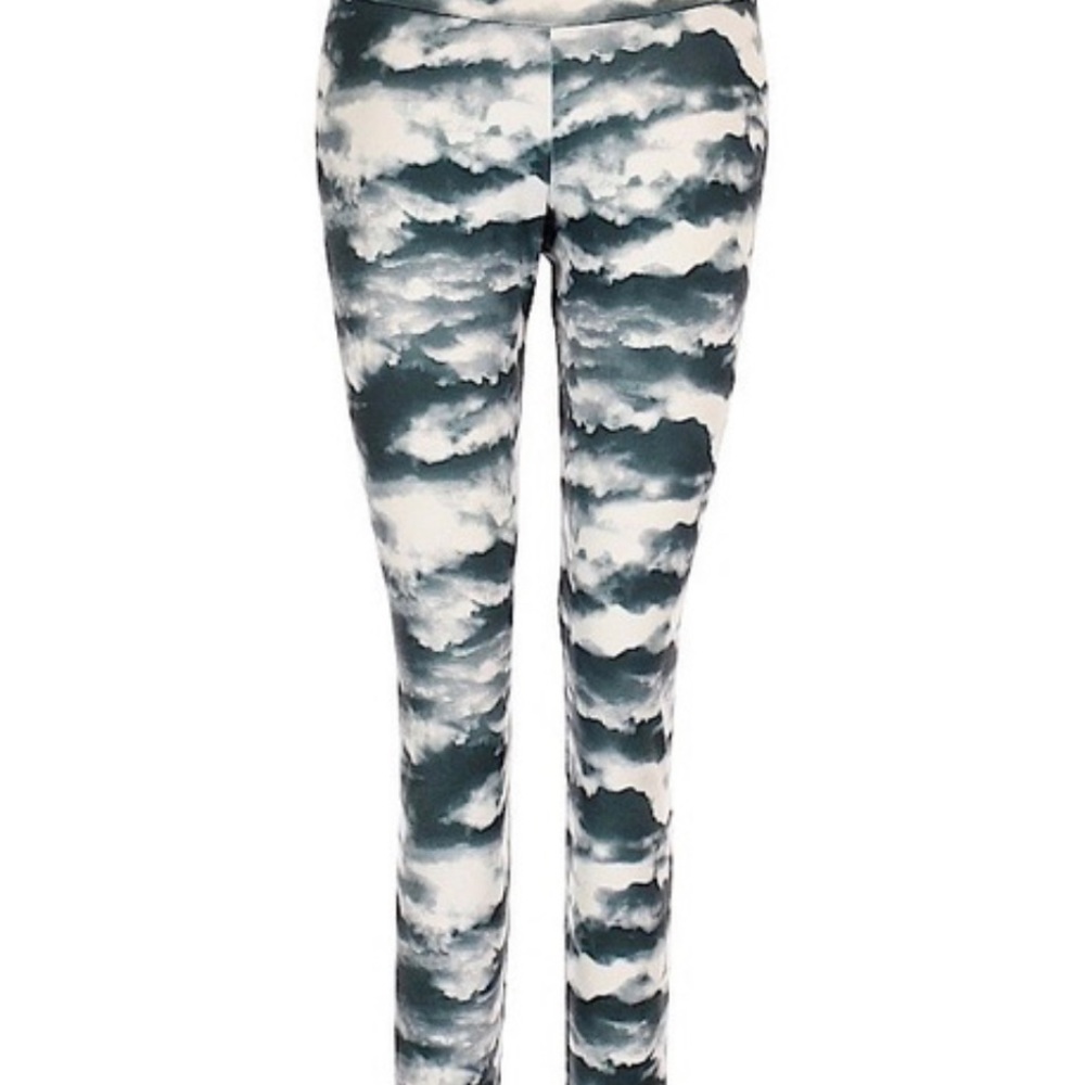 NWOT InYo Tie Dye cloud leggings butt lifting
